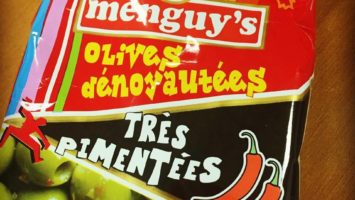 Menguy's olives dénoyautés très piementées