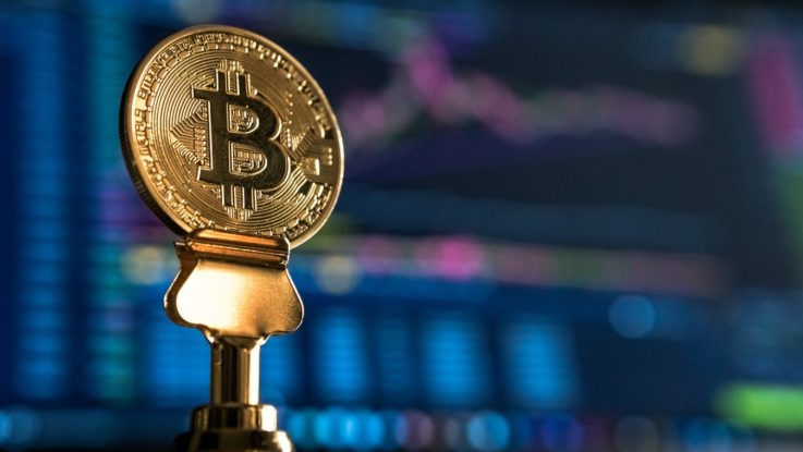 Une pièce de Bitcoin, la monnaie numérique la plus utilisée au monde.